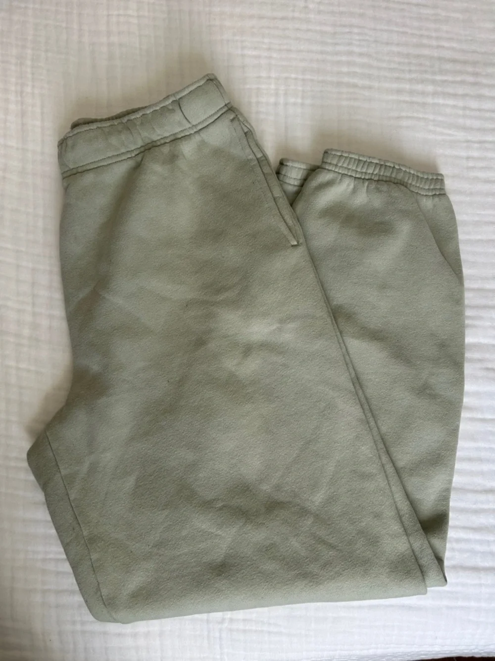 Aritzia TNA Cozy Fleece MEGA - Picture 1 of 5